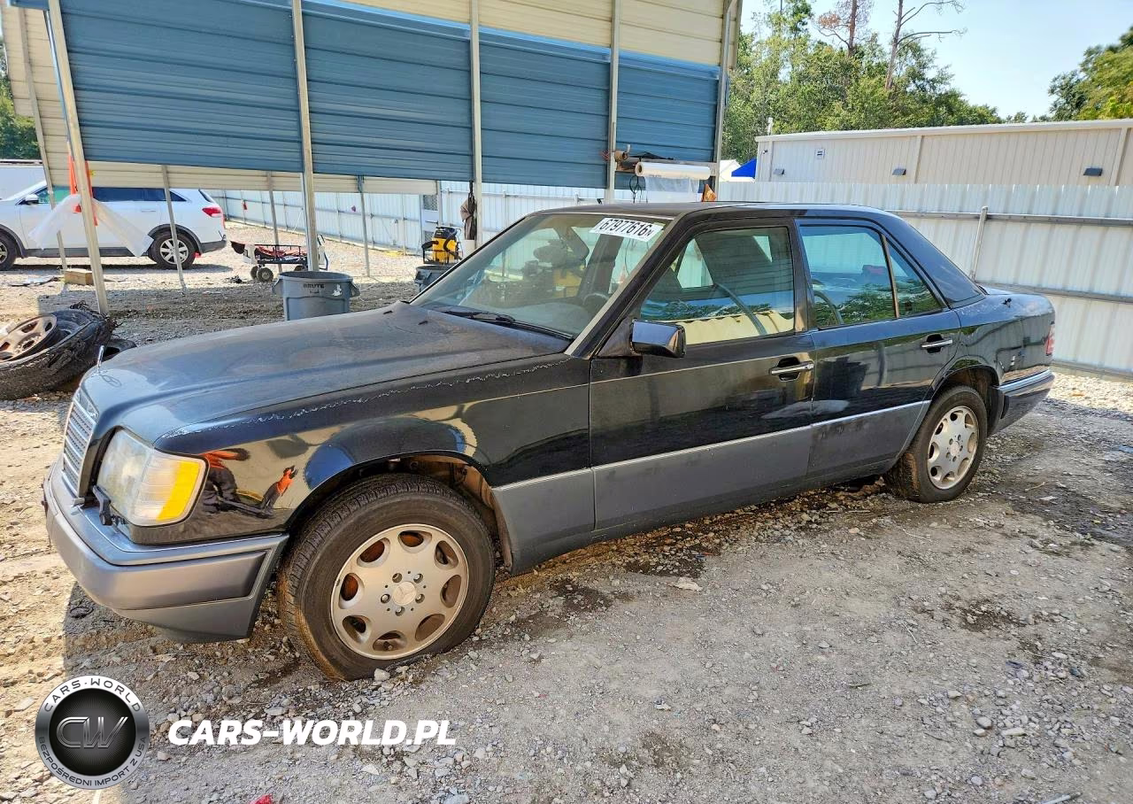 1995 Mercedes-Benz E 320 Base