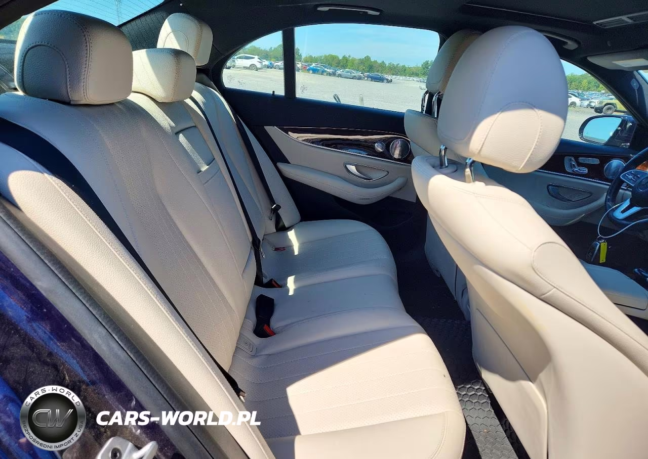 2019 Mercedes-Benz E 300 4Matic VIN:WDDZF4KB2KA555983 - 10