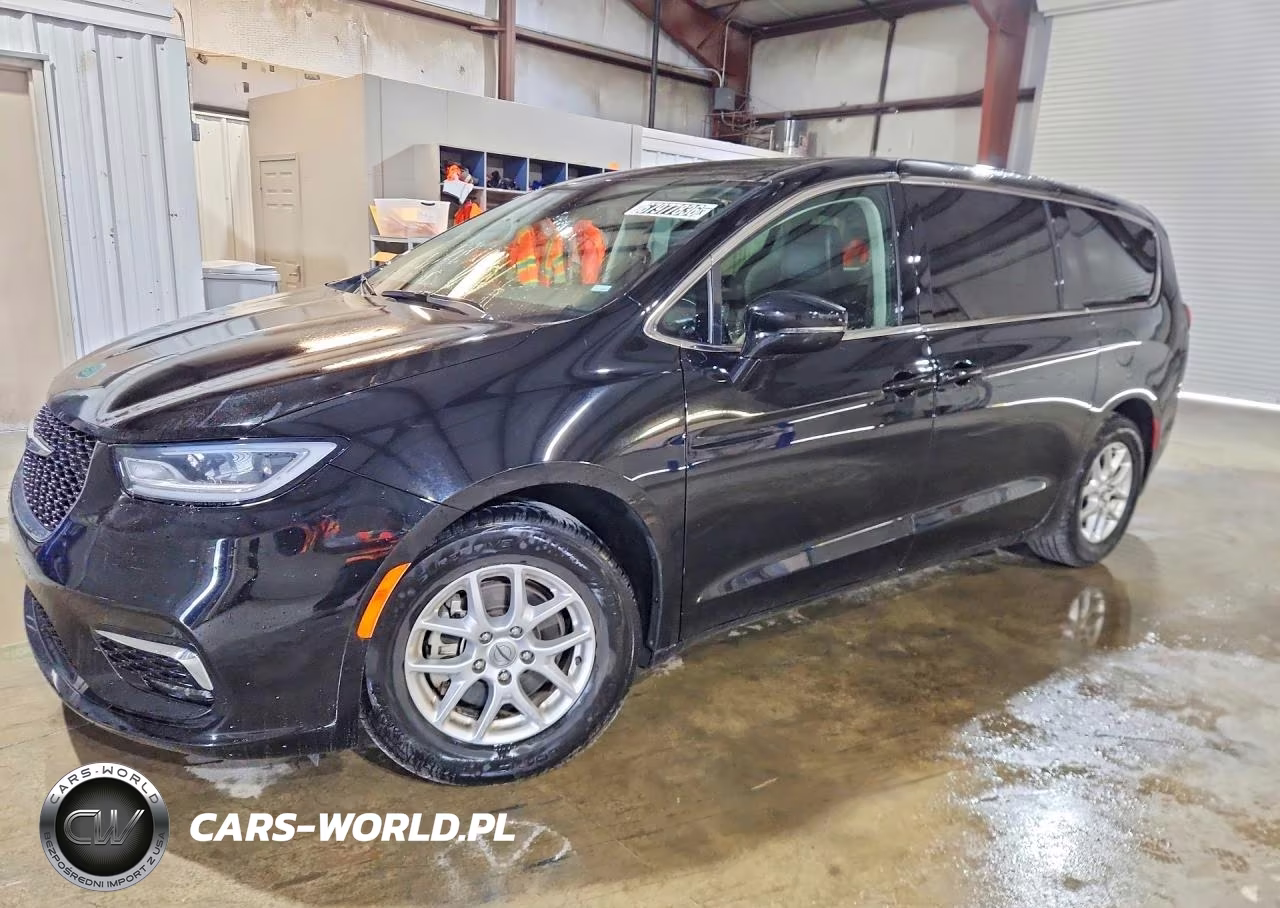 2024 Chrysler Pacifica Touring L – zdjęcie 1 z 13