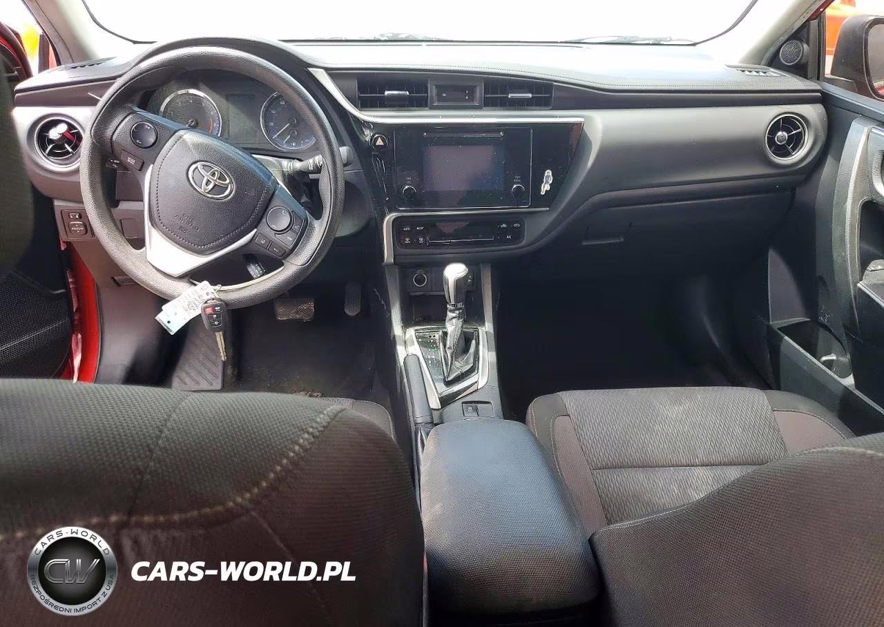 2019 Toyota Corolla Le VIN:2T1BURHE9KC235071 - 8