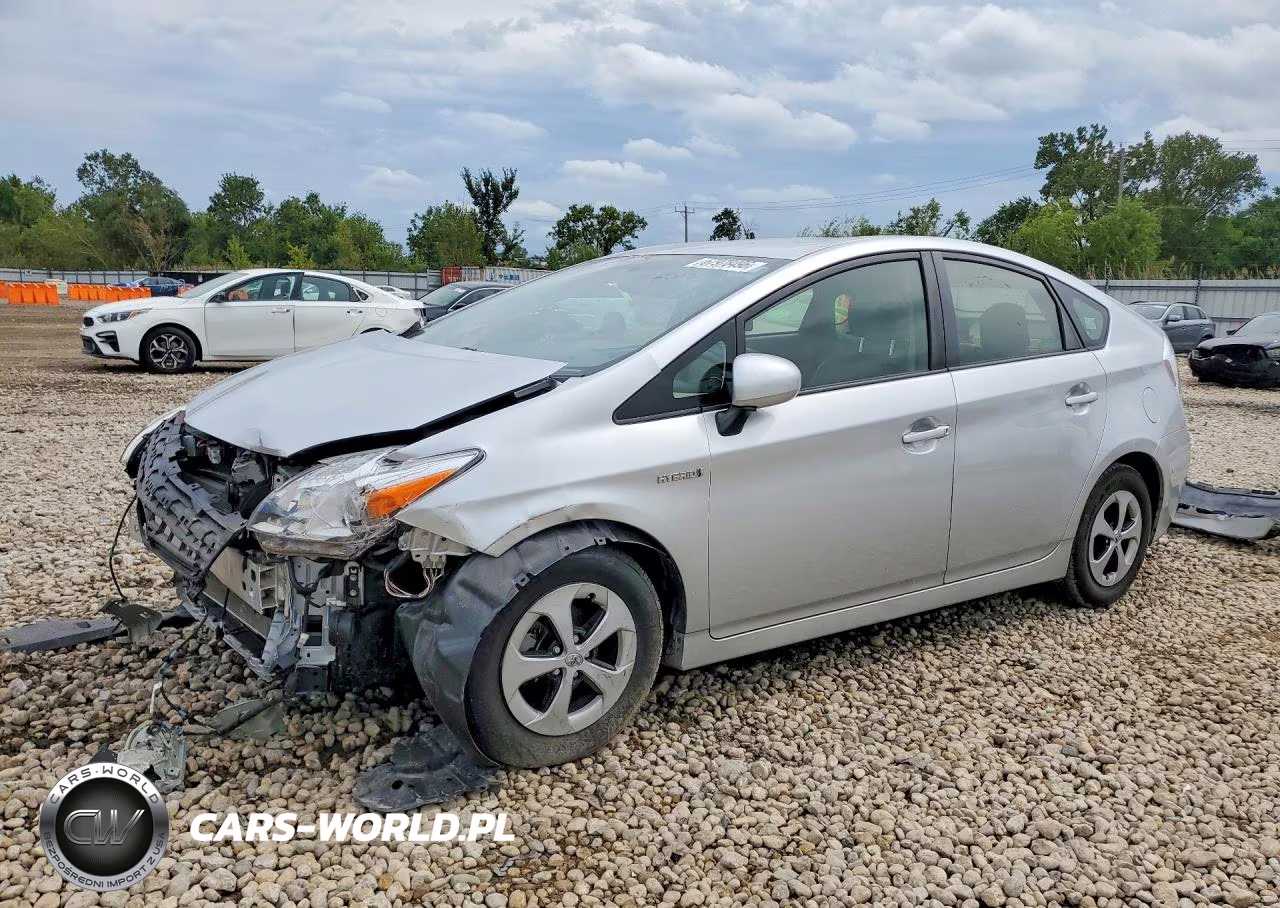 2012 Toyota Prius Four VIN:JTDKN3DU6C5454267 - 1
