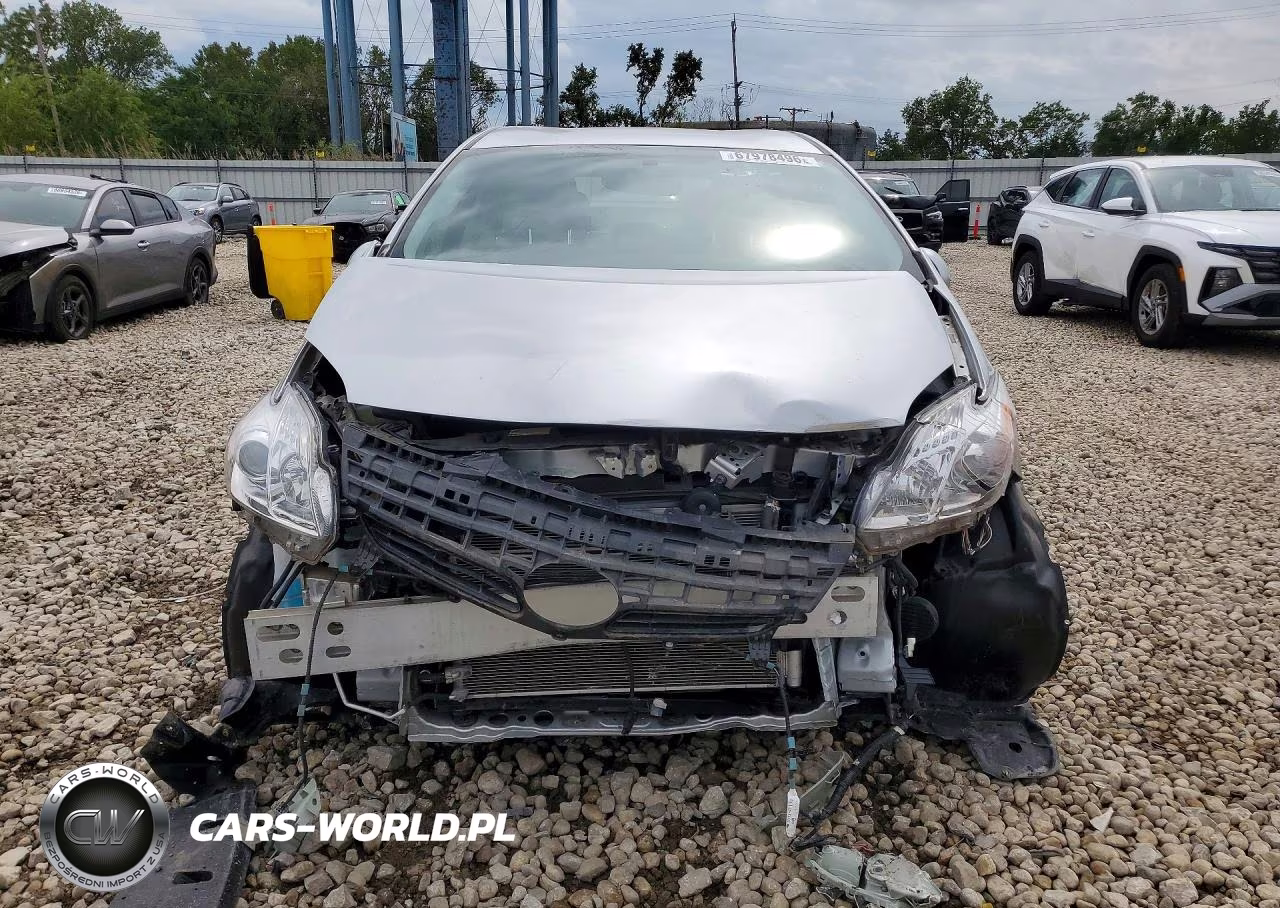 2012 Toyota Prius Four VIN:JTDKN3DU6C5454267 - 5