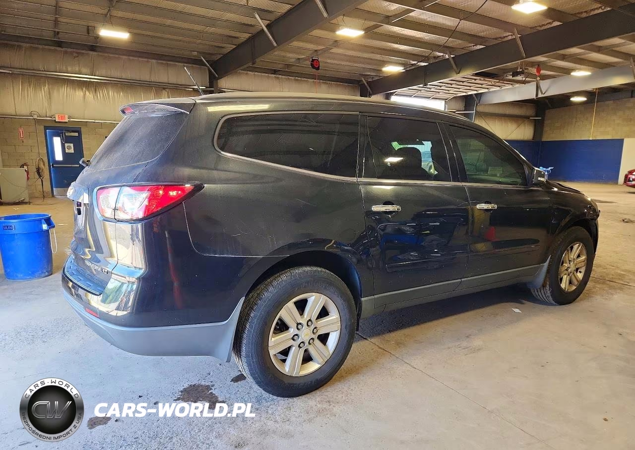 2013 Chevrolet Traverse Lt VIN:1GNKRGKD3DJ250766 - 3