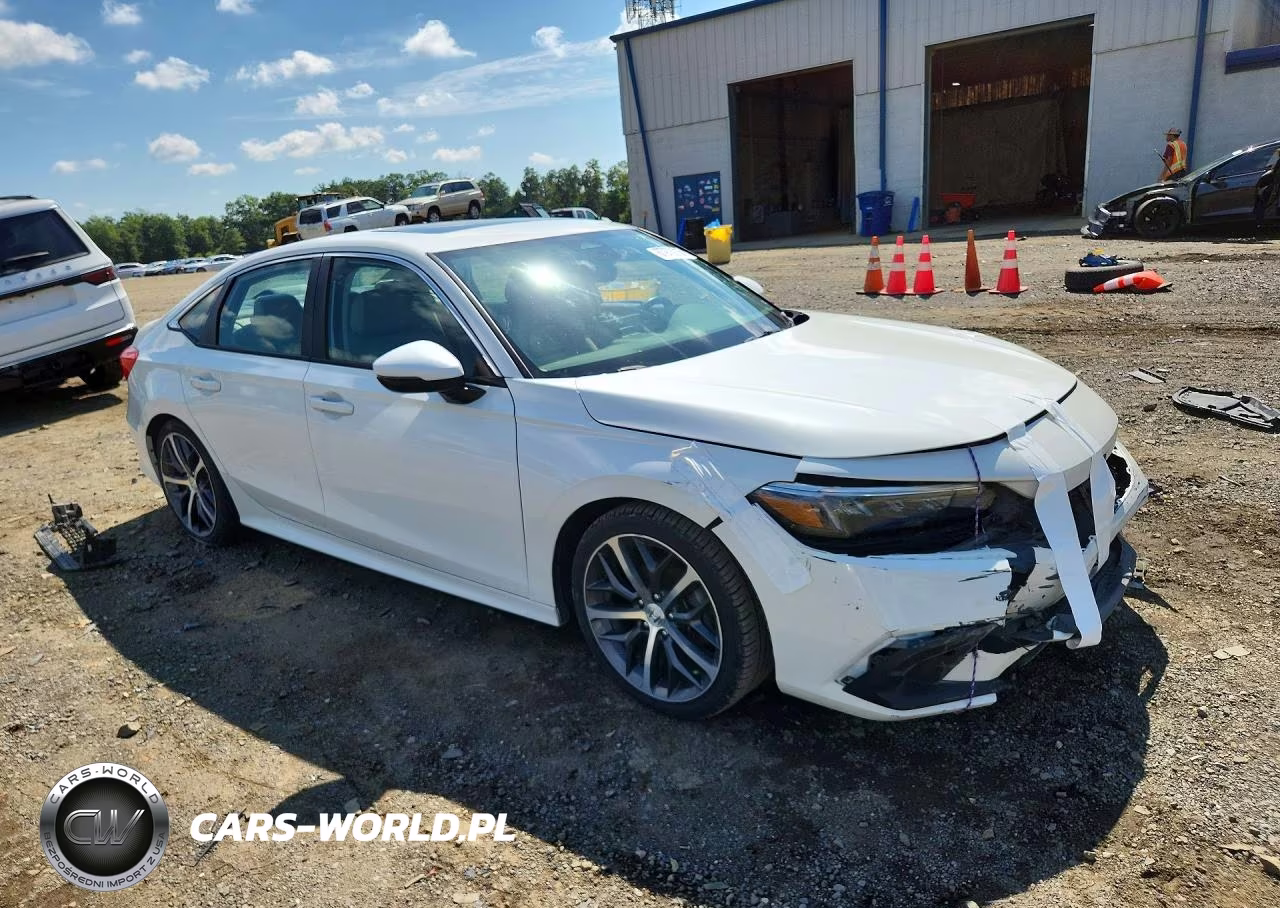 2023 Honda Civic Touring VIN:2HGFE1F95PH323362 - 4