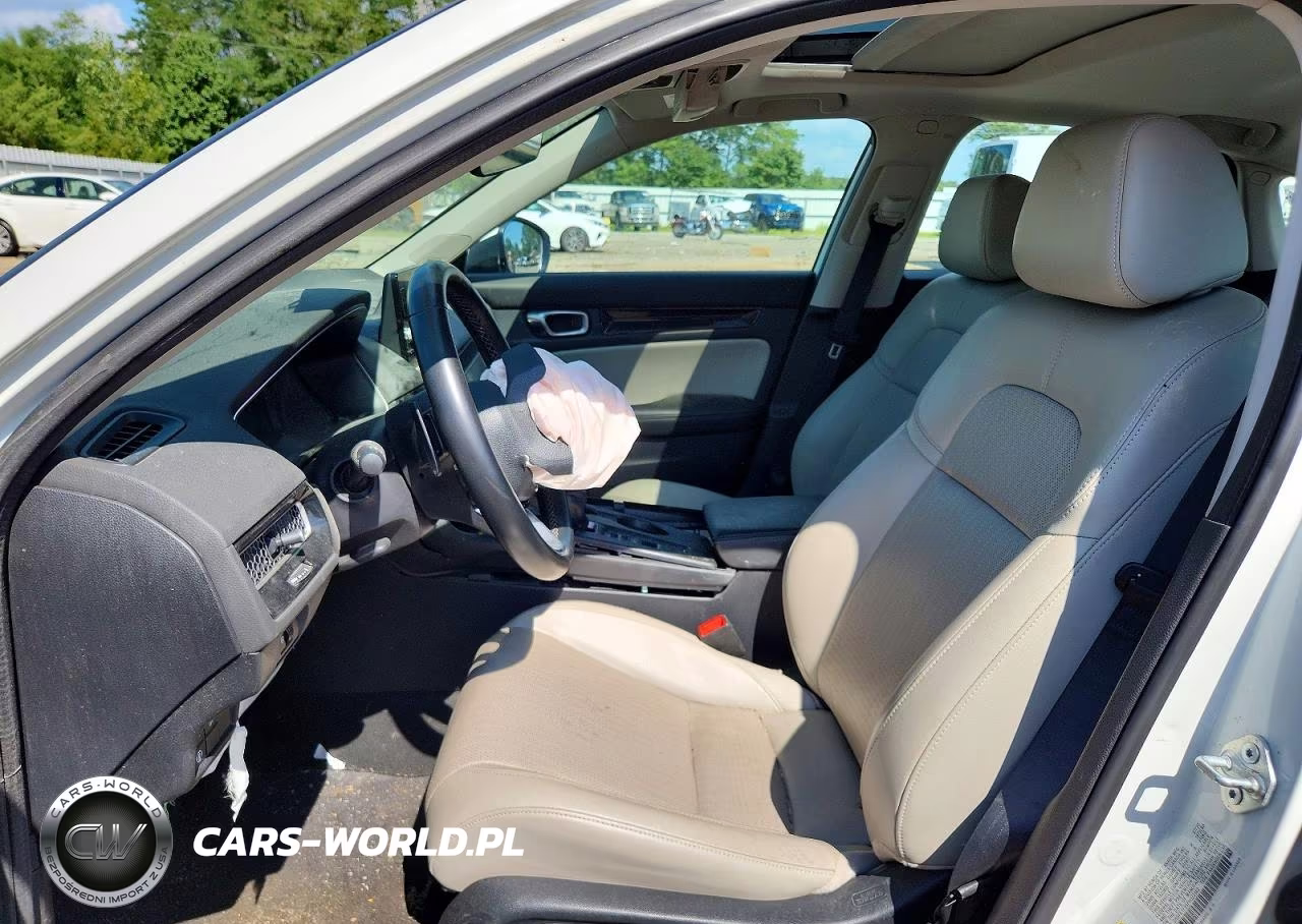 2023 Honda Civic Touring VIN:2HGFE1F95PH323362 - 7