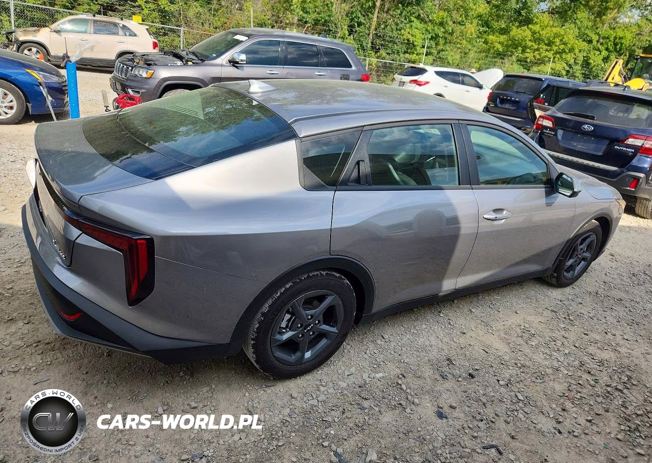 2026 Kia K4 Lxs VIN:3KPFT4DE5TE304497 - 3