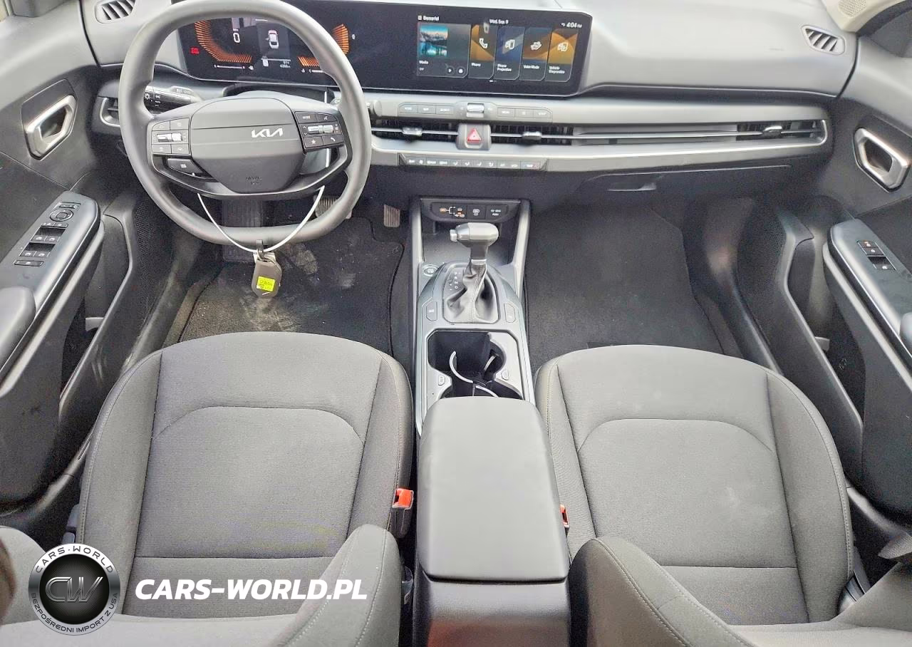 2026 Kia K4 Lxs VIN:3KPFT4DE5TE304497 - 8