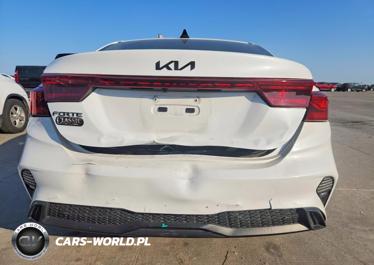 2022 Kia Forte Lxs VIN:3KPF24AD0NE475594 - 6