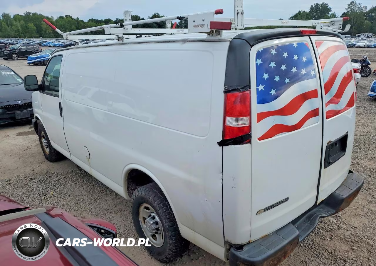 2017 Chevrolet Express 2500 Van VIN:1GCWGAFF9H1294107 - 2