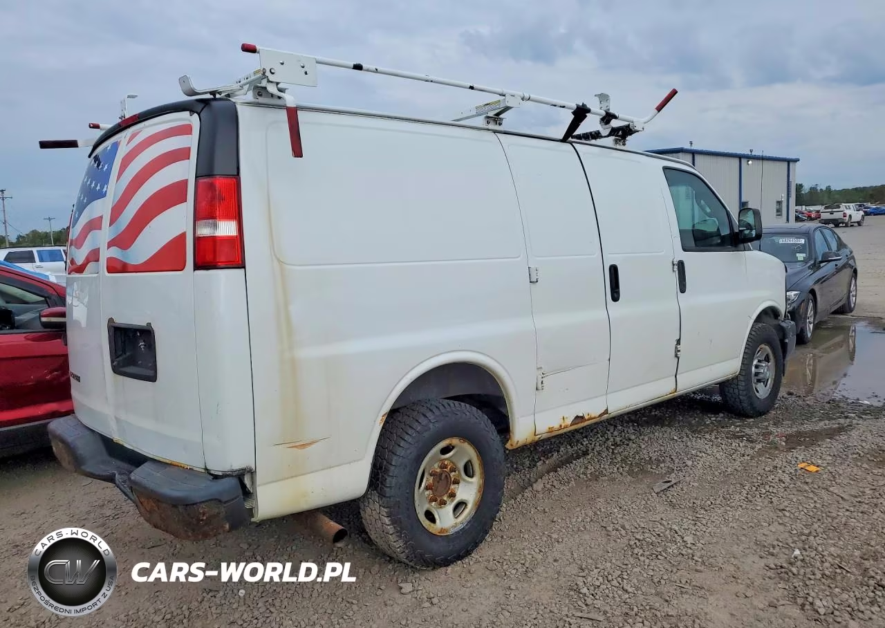 2017 Chevrolet Express 2500 Van VIN:1GCWGAFF9H1294107 - 3