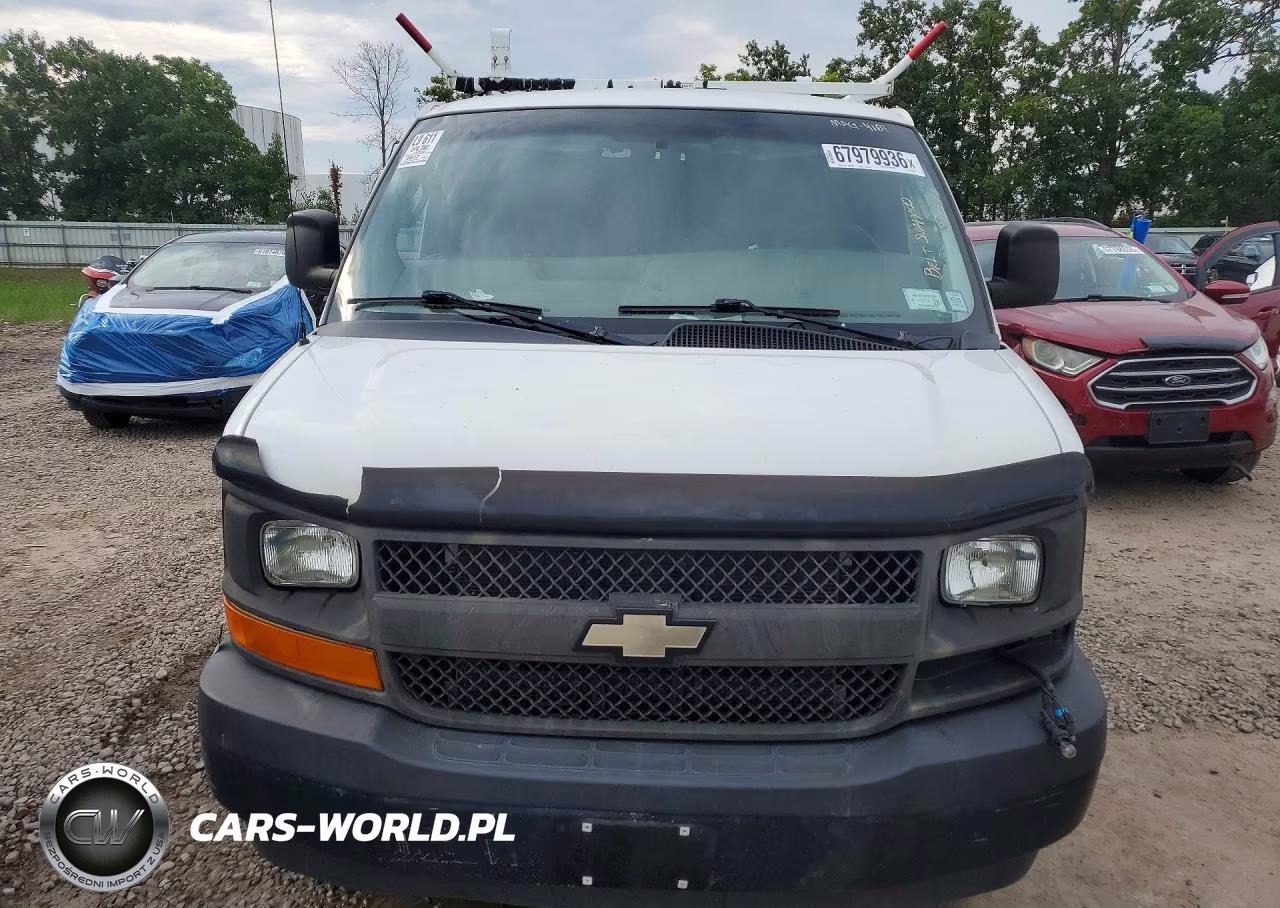 2017 Chevrolet Express 2500 Van VIN:1GCWGAFF9H1294107 - 5