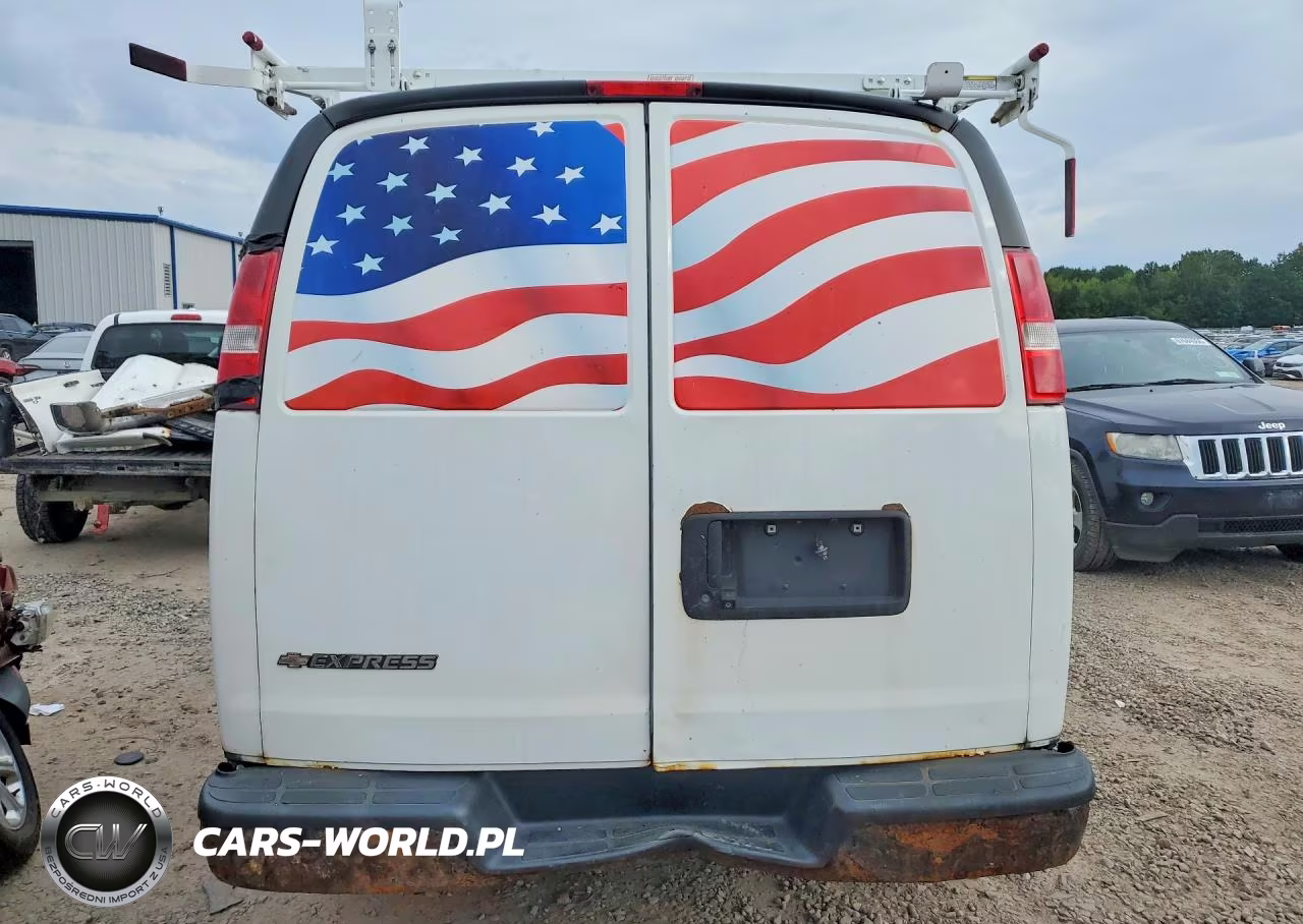 2017 Chevrolet Express 2500 Van VIN:1GCWGAFF9H1294107 - 6