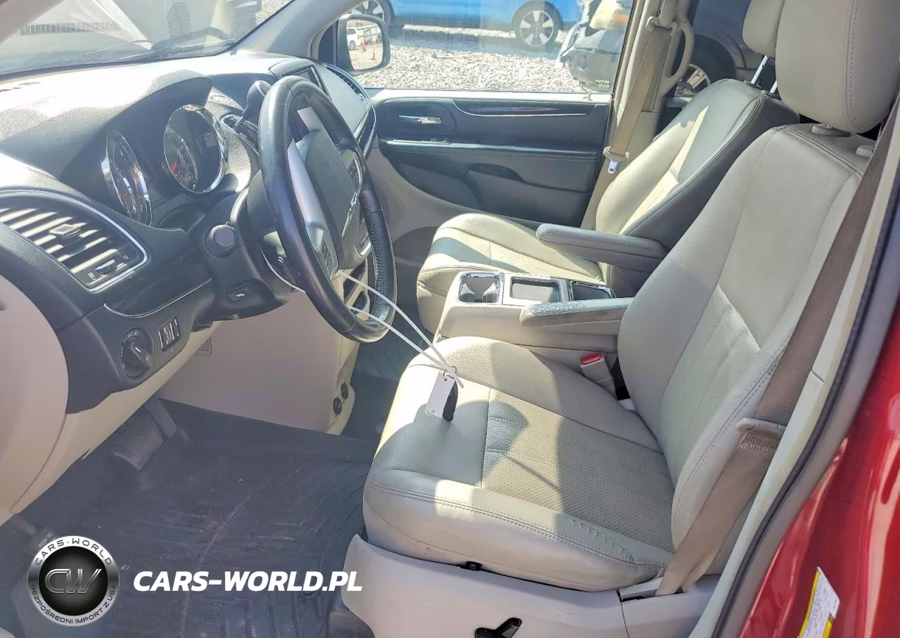 2012 Chrysler Town & Country Touring VIN:2C4RC1BG7CR170624 - 7