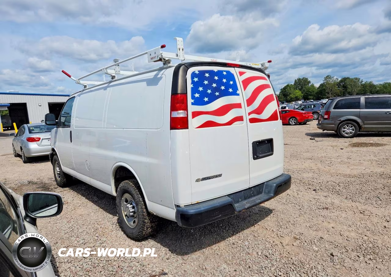 2020 Chevrolet Express G2500 VIN:1GCWGAFG2L1253822 - 2