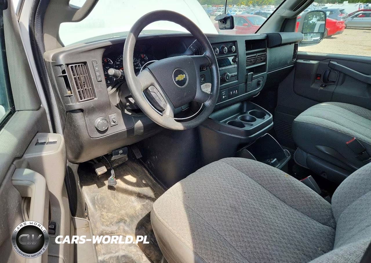 2020 Chevrolet Express G2500 VIN:1GCWGAFG2L1253822 - 8