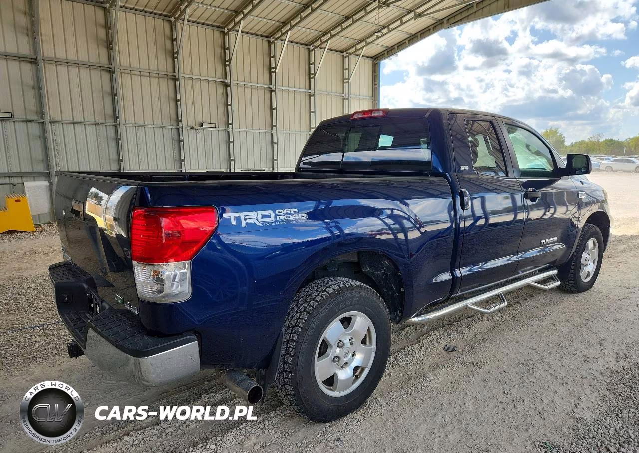 2013 Toyota Tundra VIN:5TFUW5F12DX286878 - 3