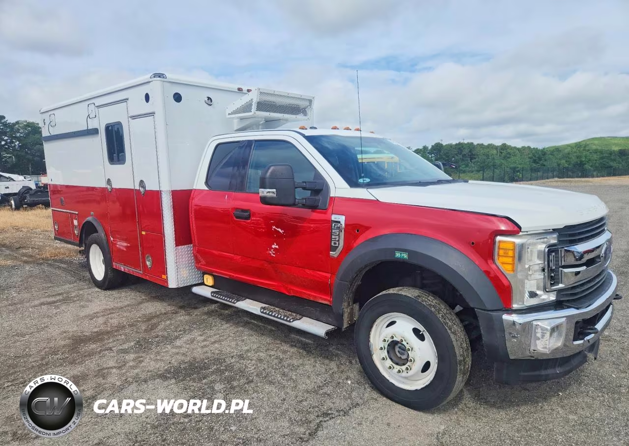 2017 Ford F-550 Chassis Lariat-Xl-Xlt VIN:1FD0X5HT9HED73068 - 4