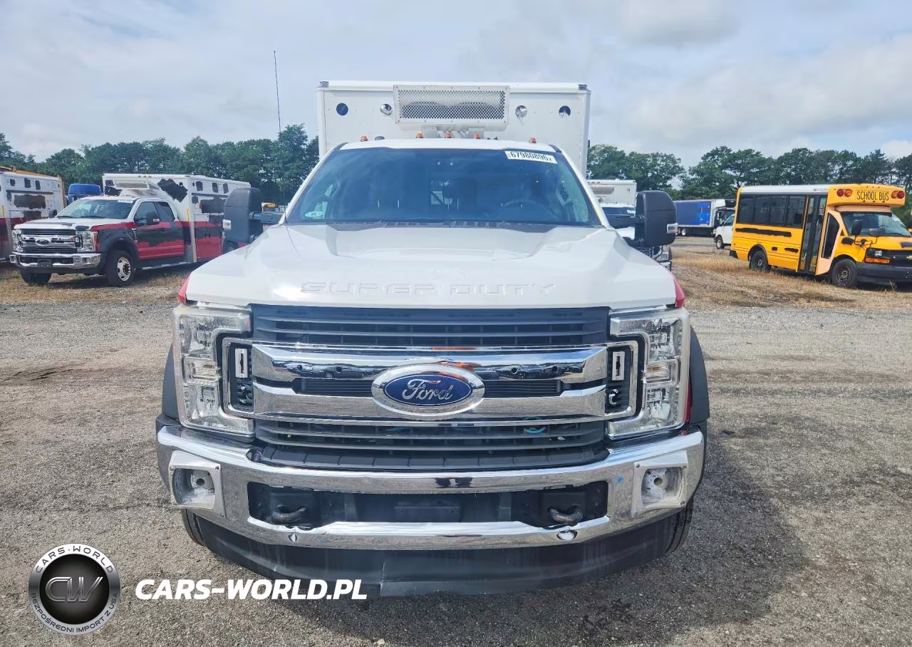 2017 Ford F-550 Chassis Lariat-Xl-Xlt VIN:1FD0X5HT9HED73068 - 5