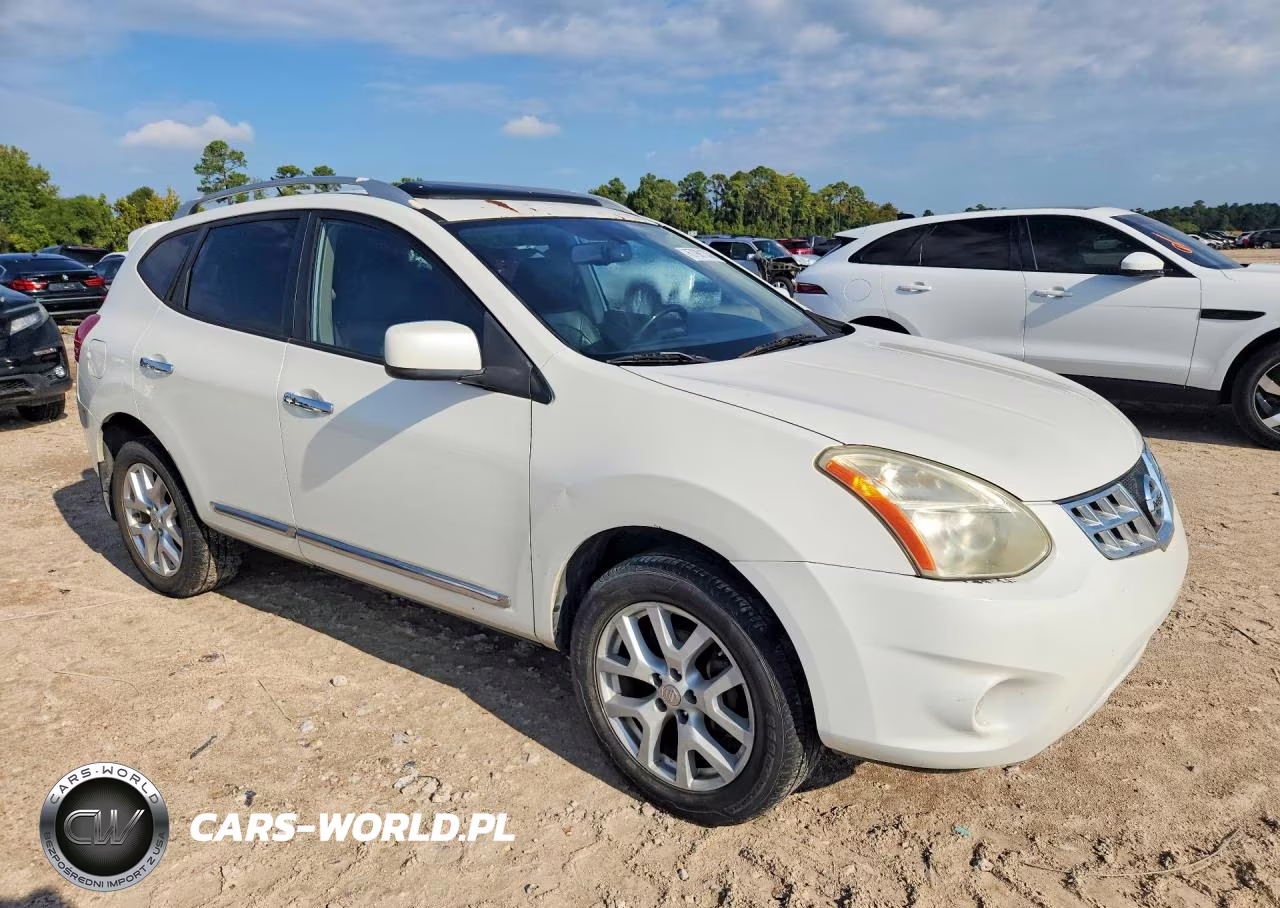 2011 Nissan Rogue S VIN:JN8AS5MT1BW184935 - 4