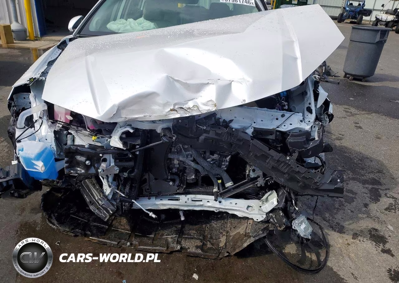 2026 Toyota Camry Xle VIN:4T1DBADK8TU556756 - 11