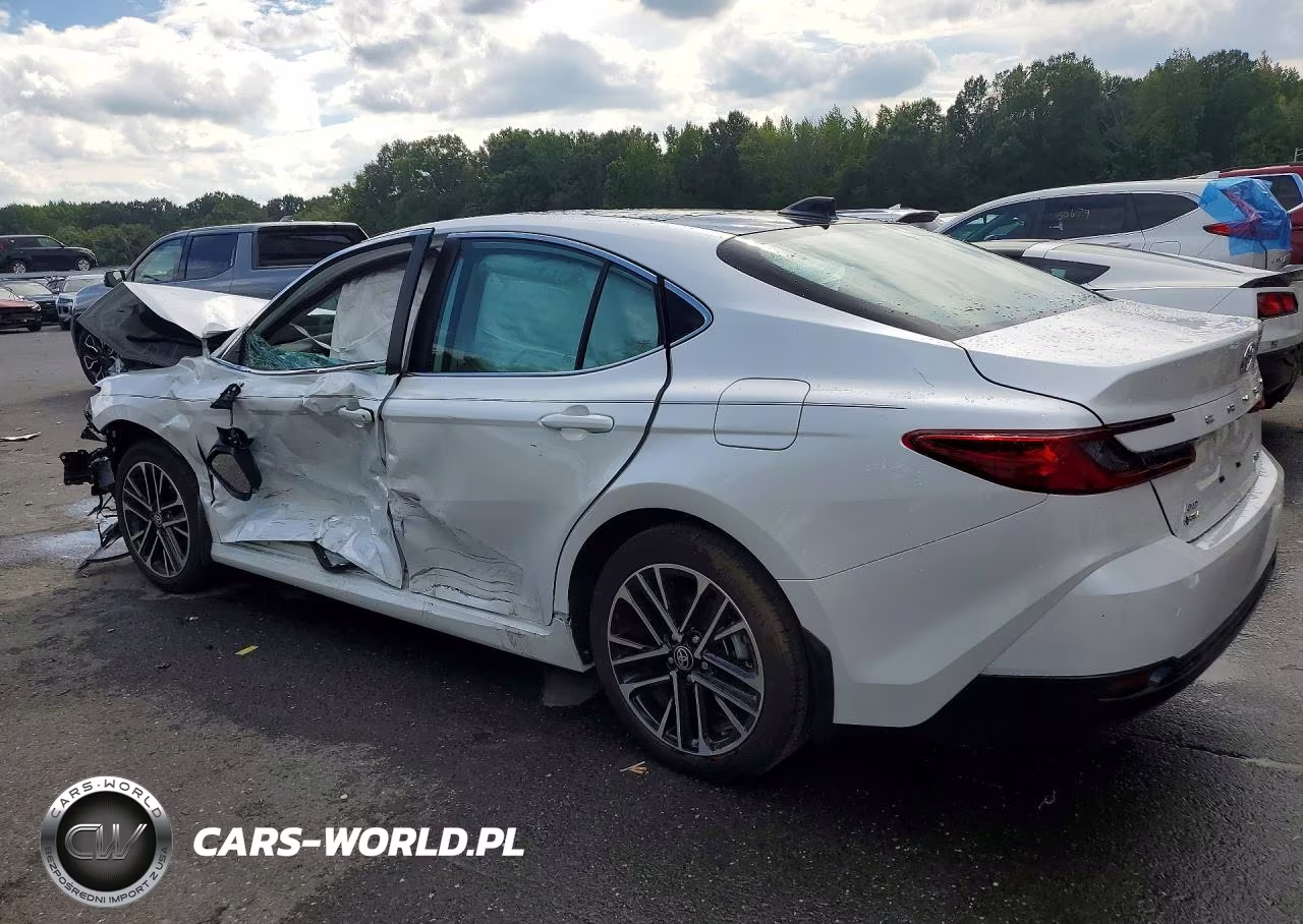 2026 Toyota Camry Xle VIN:4T1DBADK8TU556756 - 2