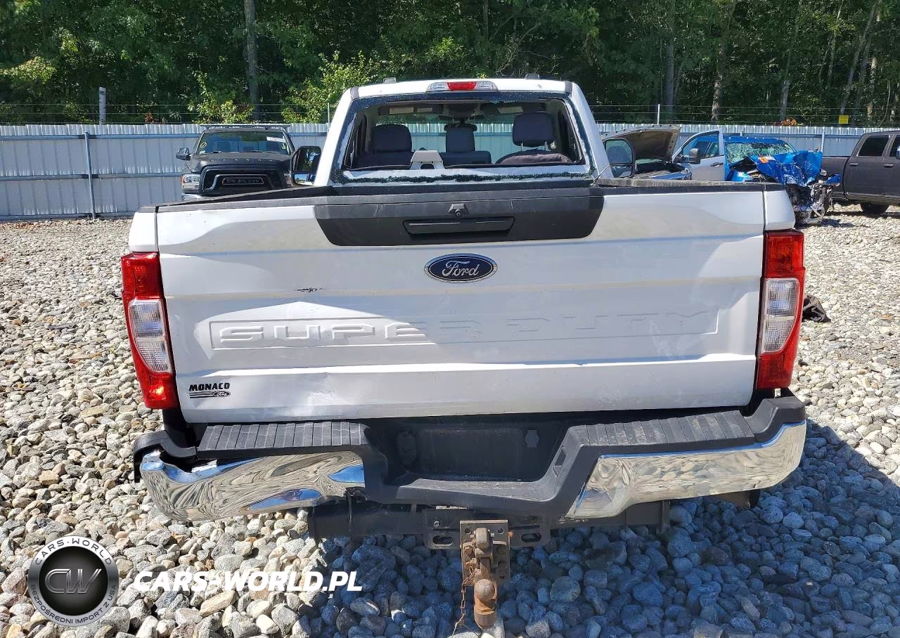 2022 Ford 350 Chscab VIN:1FTRF3A69NEG45587 - 6