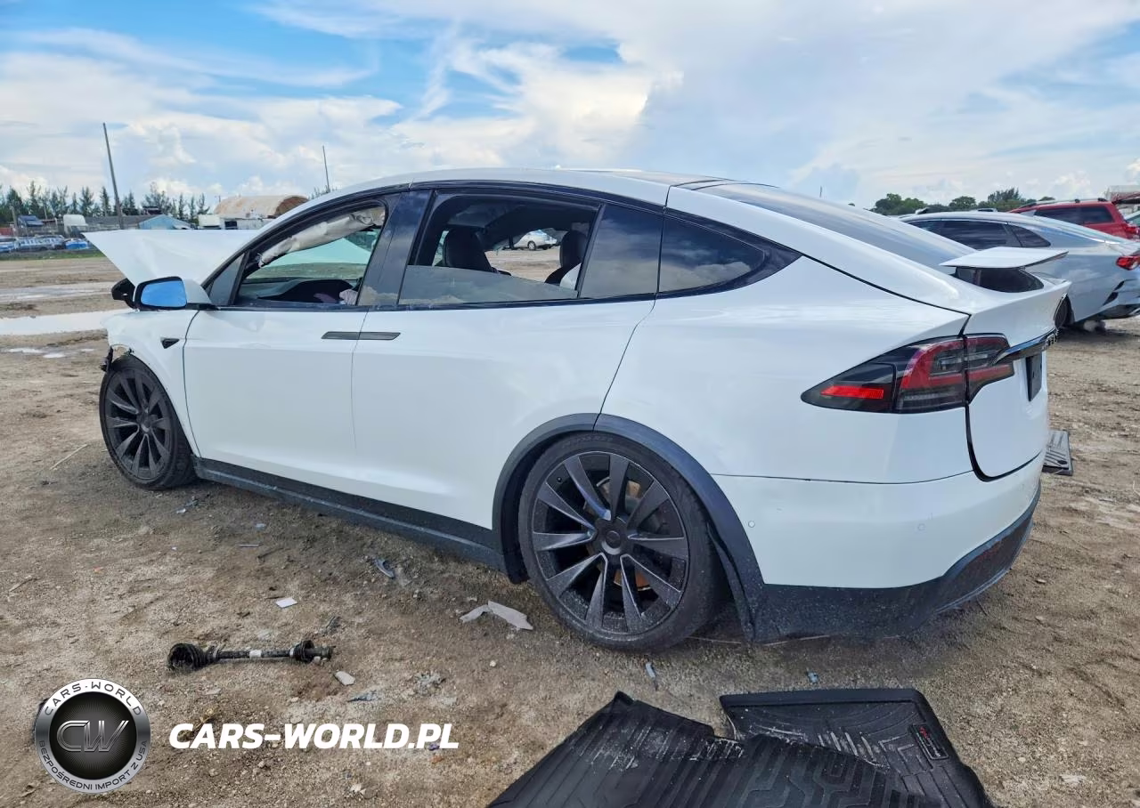 2022 Tesla Model X VIN:7SAXCDE57NF364445 - 2