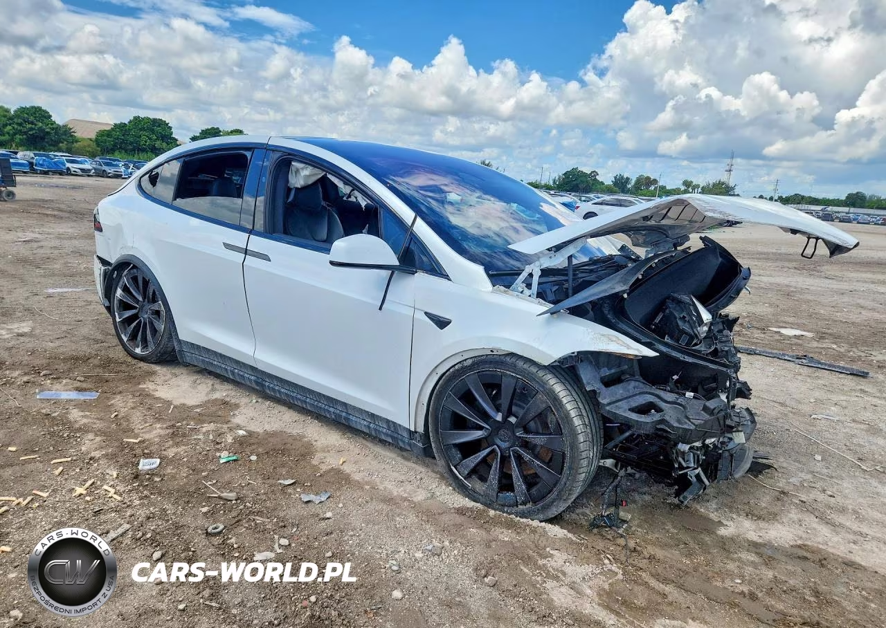 2022 Tesla Model X VIN:7SAXCDE57NF364445 - 4