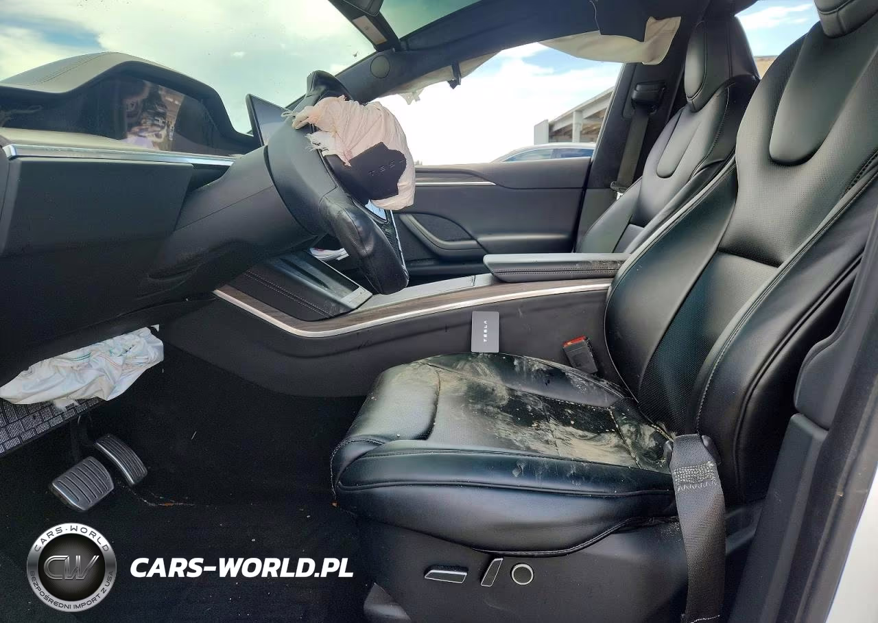 2022 Tesla Model X VIN:7SAXCDE57NF364445 - 7