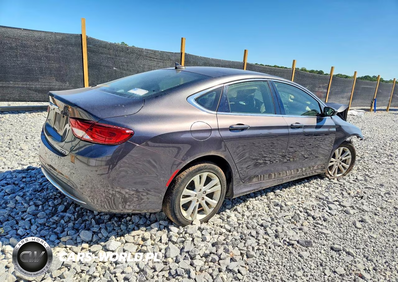 2015 Chrysler 200 Limited VIN:1C3CCCAB1FN647416 - 3