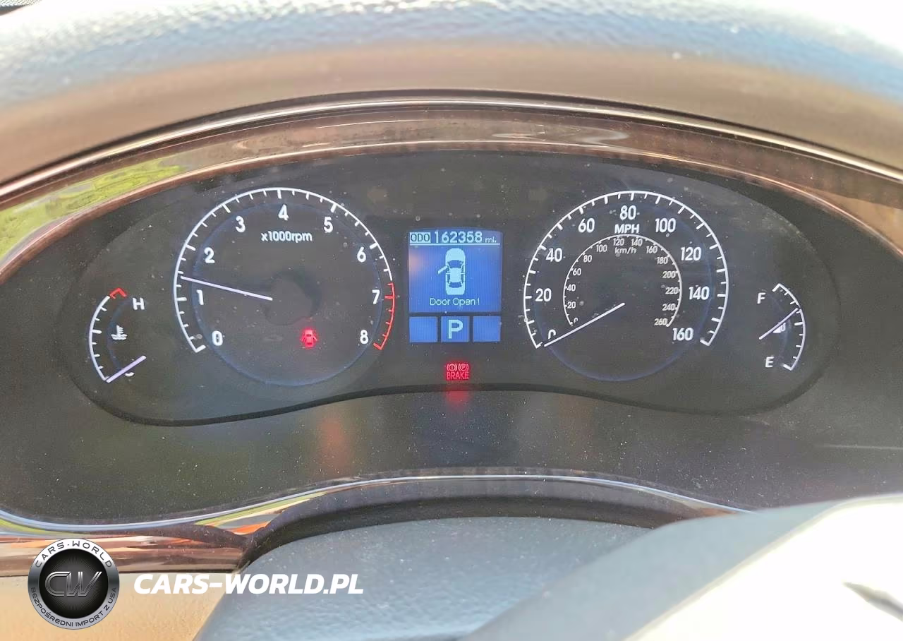 2010 Hyundai Genesis 3.8L VIN:KMHGC4DEXAU074874 - 9