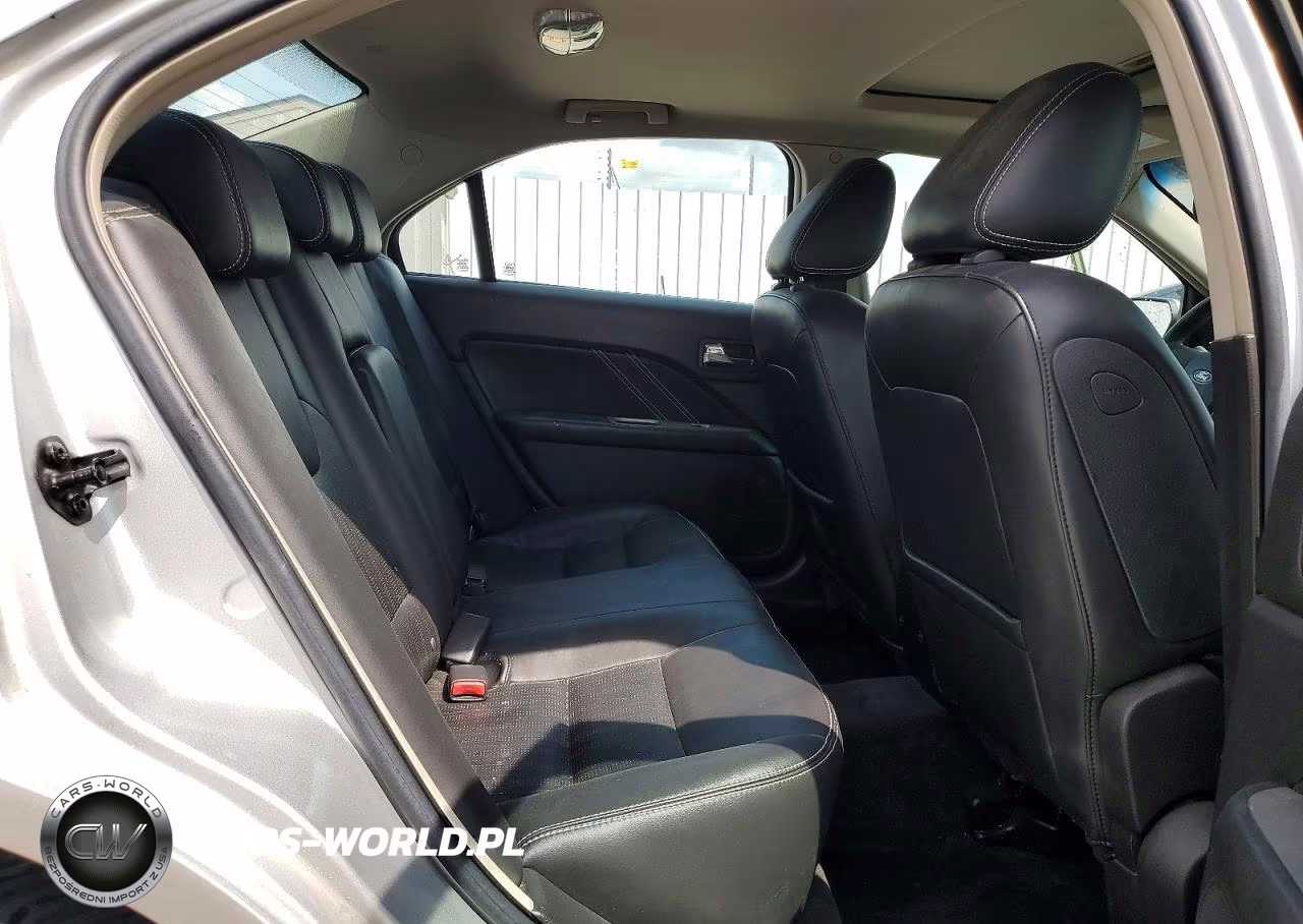 2010 Ford Fusion Sport VIN:3FAHP0DC5AR349827 - 10