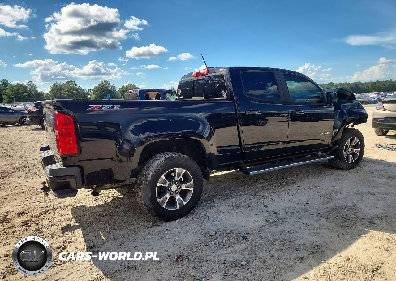 2017 Chevrolet Colorado Z71 VIN:1GCGSDEN5H1263952 - 3