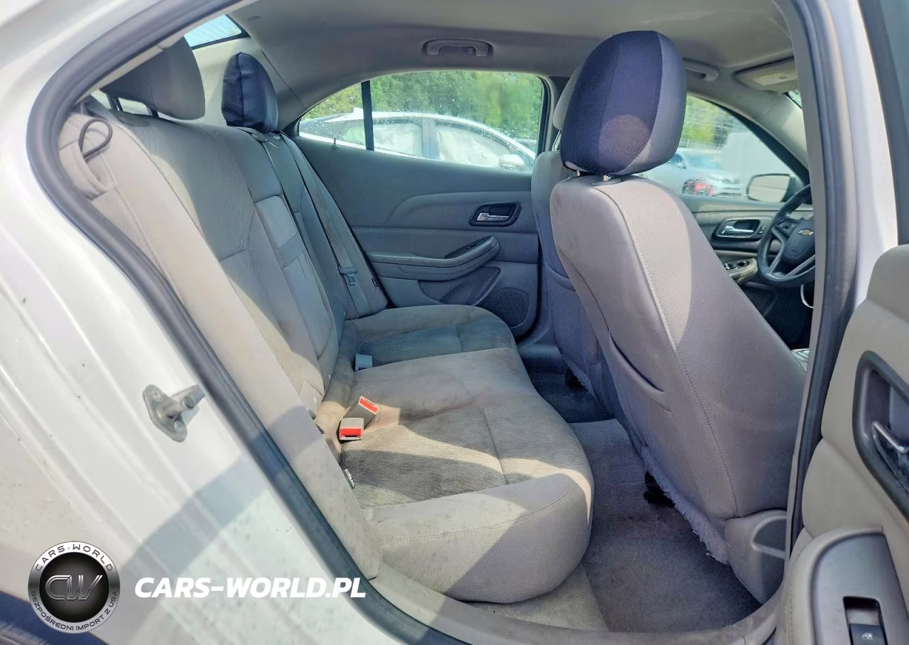 2013 Chevrolet Malibu Ls VIN:1G11B5SA3DF221993 - 10