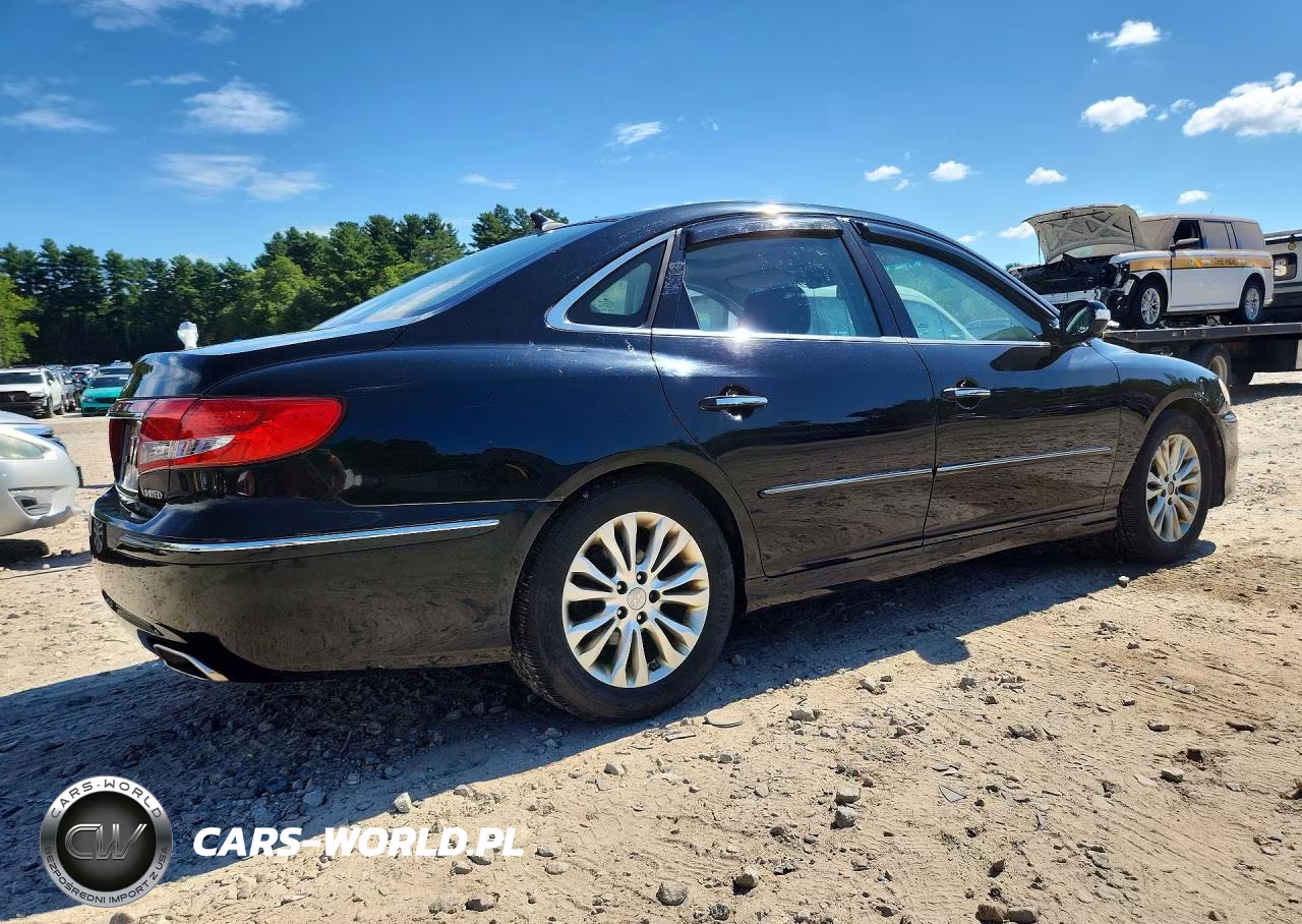 2011 Hyundai Azera Limited VIN:KMHFC4DF7BA536623 - 3