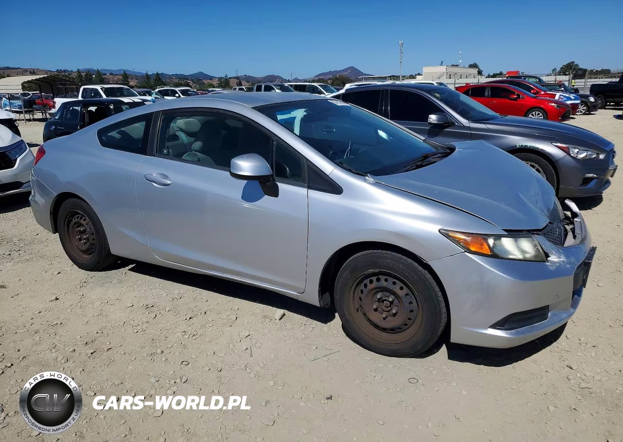 2012 Honda Civic Lx VIN:2HGFG3B58CH525776 - 4