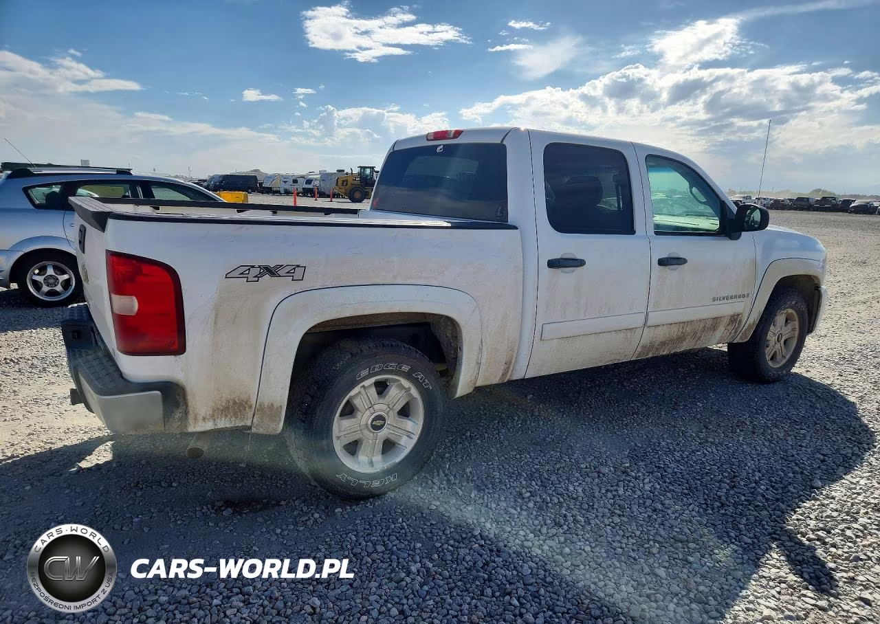 2008 Chevrolet Silverado K1500 VIN:3GCEK13J18G252888 - 3