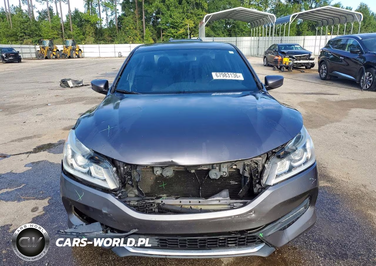 2017 Honda Accord Sport VIN:1HGCR2F56HA244373 - 5