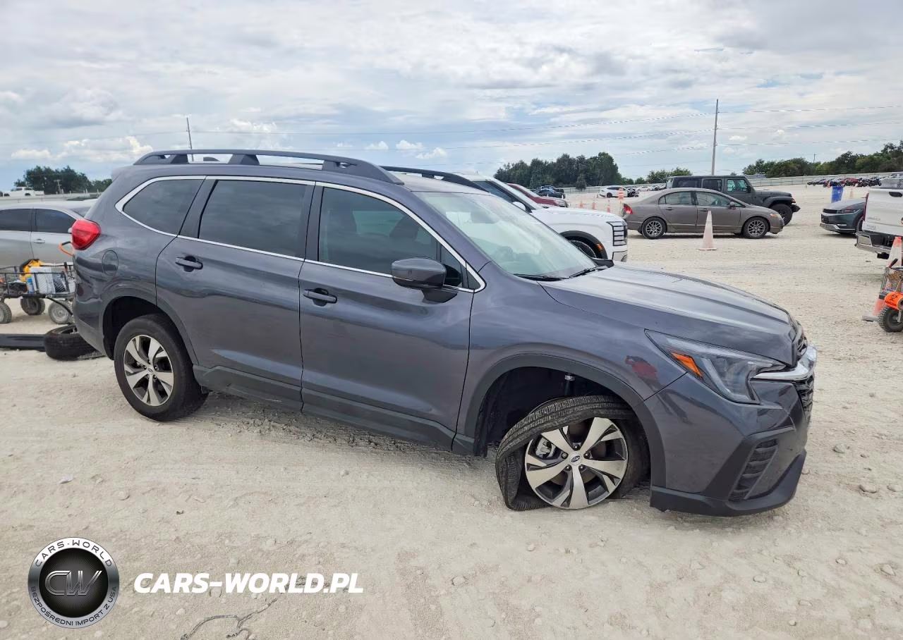 2025 Subaru Ascent Premium VIN:4S4WMADD8S3440451 - 4