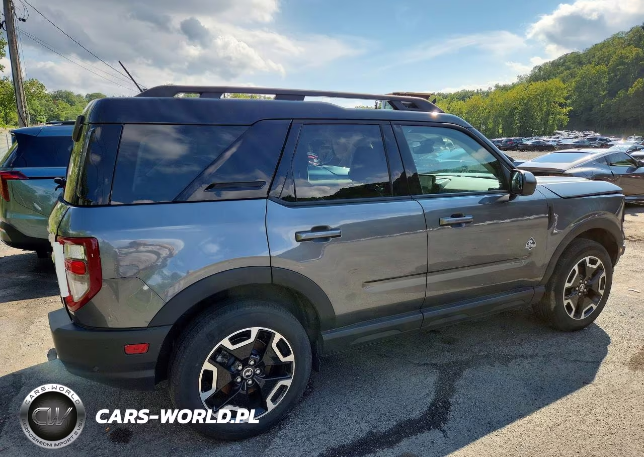 2024 Ford Bronco Sport Outer Banks VIN:3FMCR9C61RRE49008 - 3