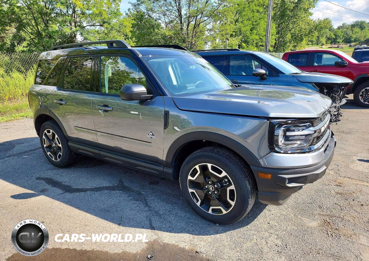 2024 Ford Bronco Sport Outer Banks VIN:3FMCR9C61RRE49008 - 4