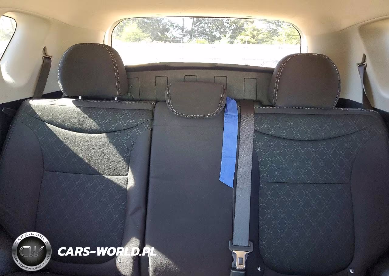 2018 Kia Soul Base VIN:KNDJN2A2XJ7619912 - 10