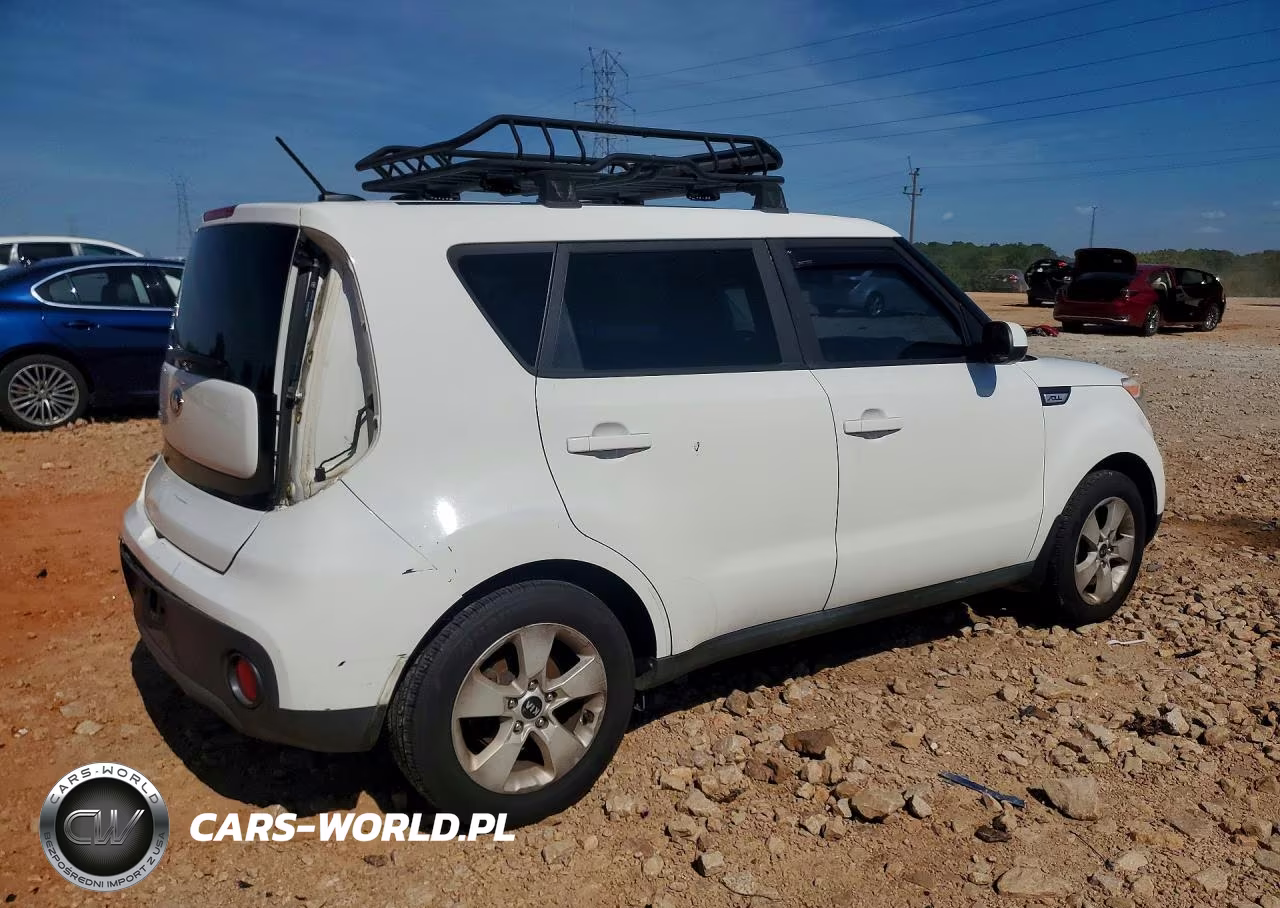 2018 Kia Soul Base VIN:KNDJN2A2XJ7619912 - 3