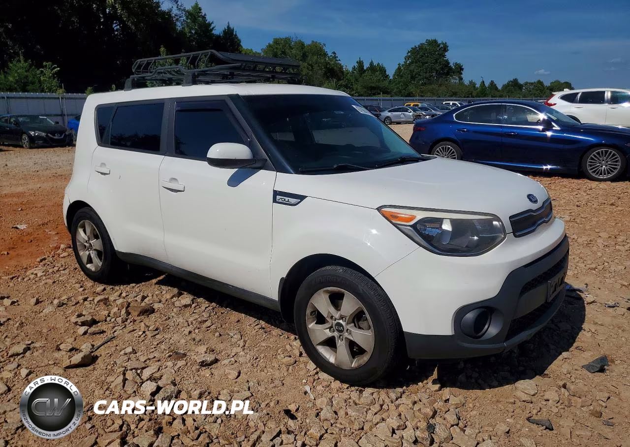 2018 Kia Soul Base VIN:KNDJN2A2XJ7619912 - 4