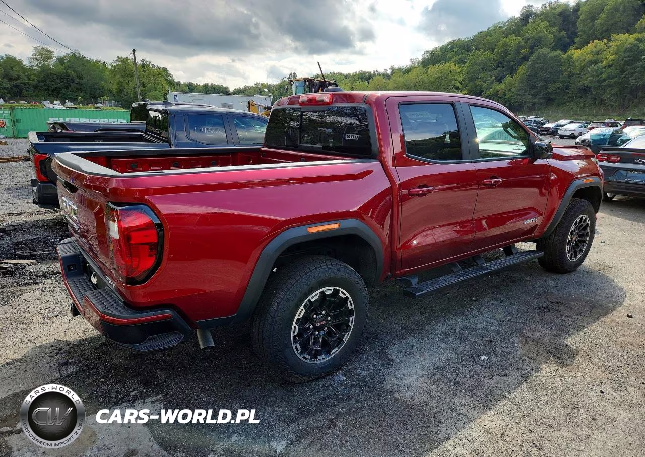 2026 GMC Canyon At4 VIN:1GTP2DEKXT1170827 - 3