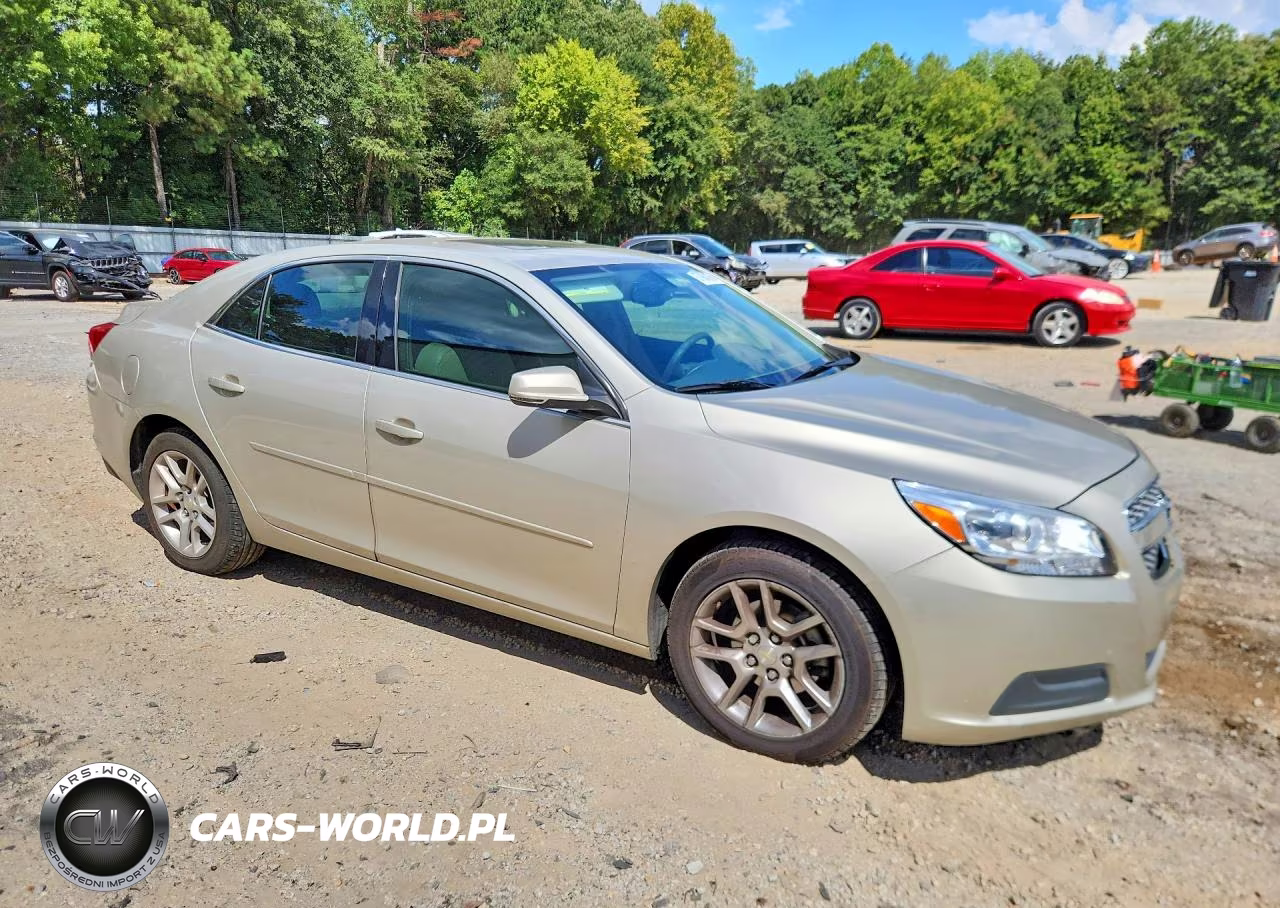 2013 Chevrolet Malibu 1Lt VIN:1G11C5SA4DF184028 - 4