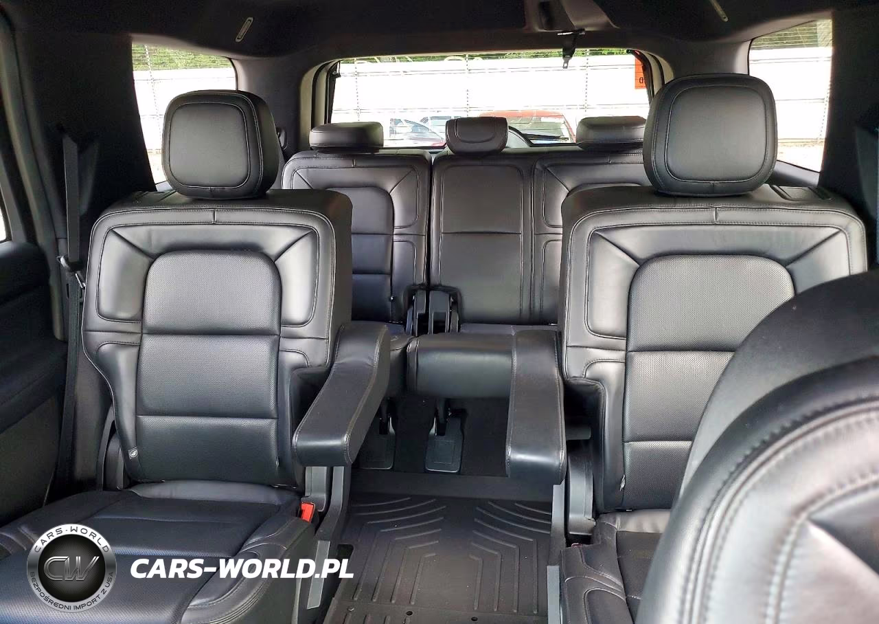2018 Lincoln Navigator Select VIN:5LMJJ2HT4JEL11231 - 10