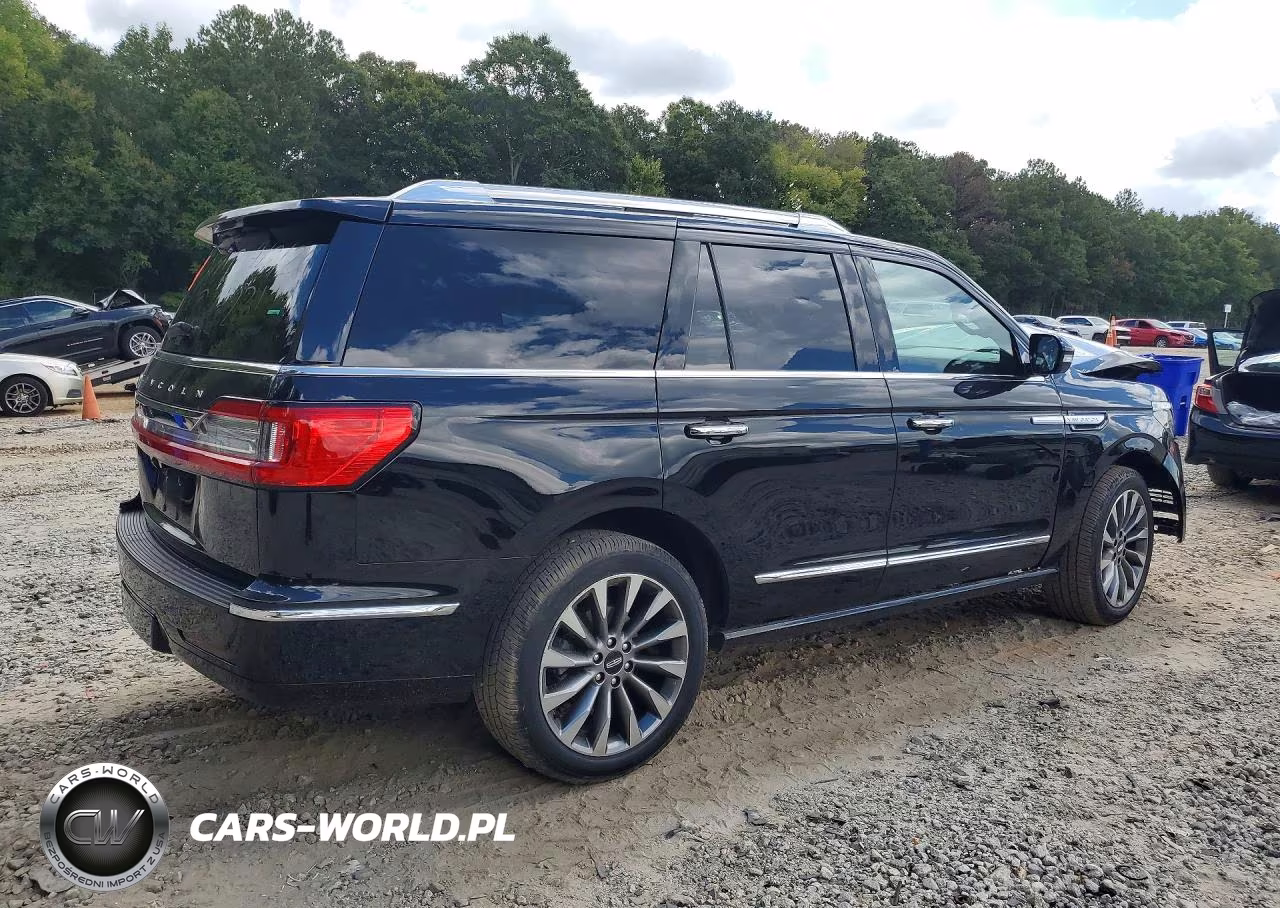 2018 Lincoln Navigator Select VIN:5LMJJ2HT4JEL11231 - 3