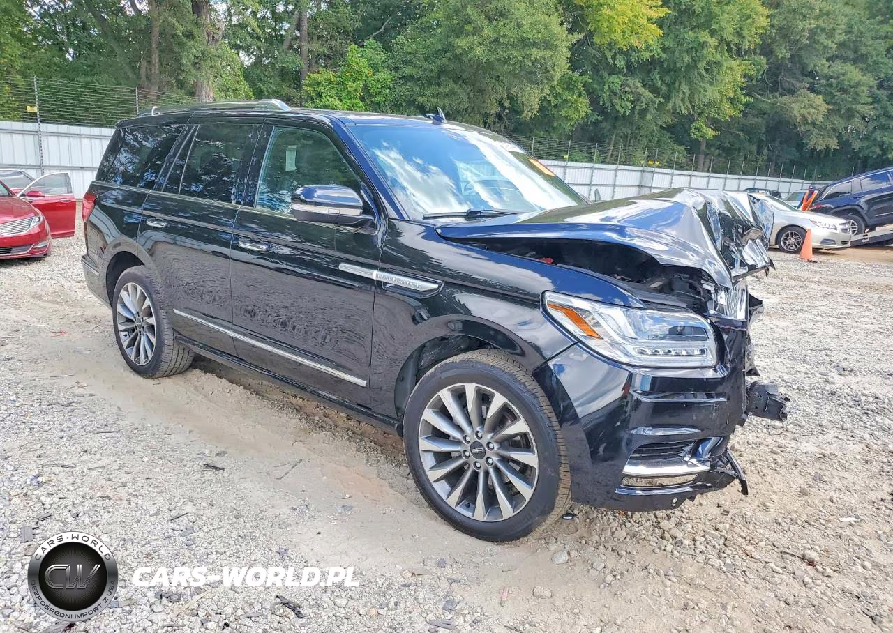 2018 Lincoln Navigator Select VIN:5LMJJ2HT4JEL11231 - 4