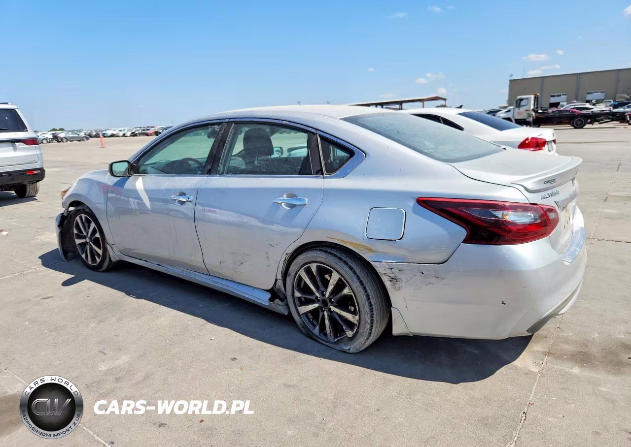 2017 Nissan Altima 2.5 Sr VIN:1N4AL3AP9HN359330 - 2